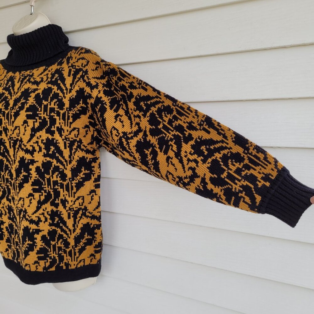 Vintage 90s Lindsey Blake gold and black turtleneck sweater - Picture 2 of 5